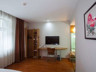ibis qingdao chengyang