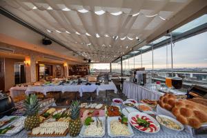 pera center hotel