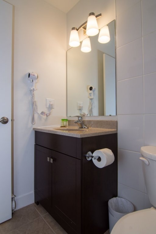 Northwood Plaza Hotel,Prince George>>Bednesti,3 star
