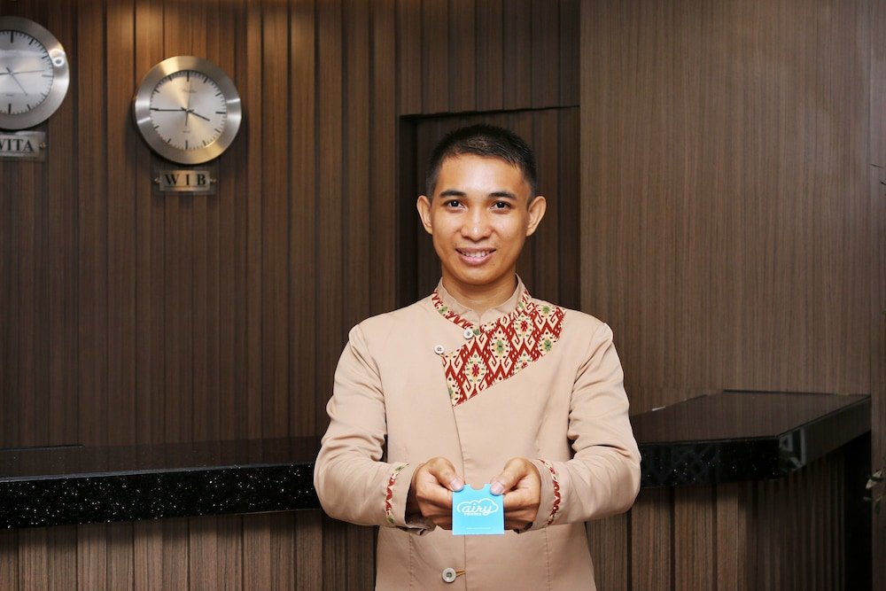 grand palace hotel makassar