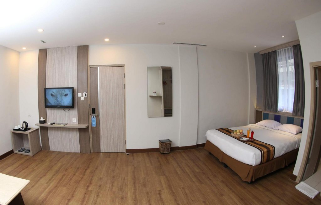 grand palace hotel makassar