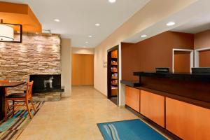 fairfield inn racine