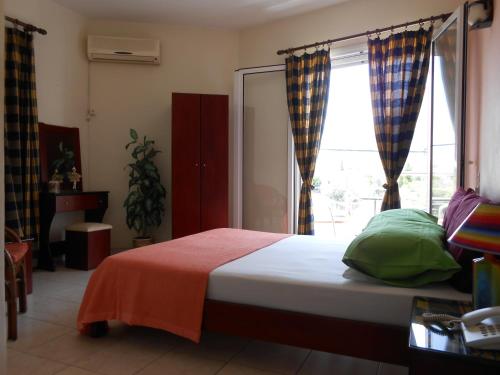 molos agios konstantinos