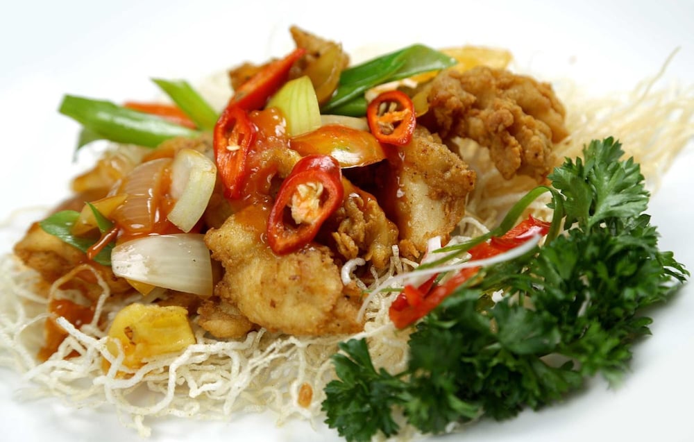 laxston hotel by front one