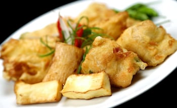 laxston hotel by front one