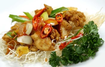 laxston hotel by front one