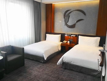 parkyard hotel shanghai