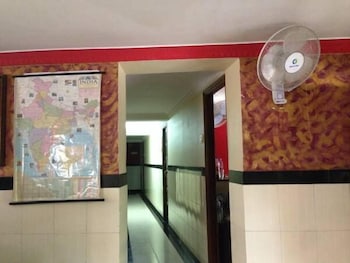 Hotel Metro Plaza,Mumbai>>Central Suburbs,3 star