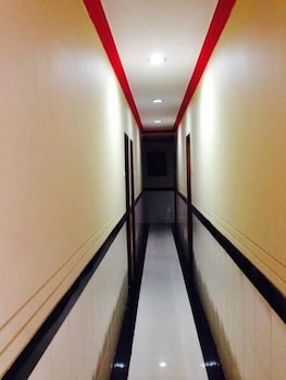 Hotel Metro Plaza,Mumbai>>Central Suburbs,3 star
