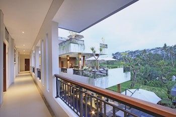Puri Padma Hotel,Gianyar>>Bali,3 star