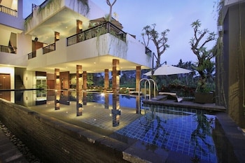 Puri Padma Hotel,Gianyar>>Bali,3 star