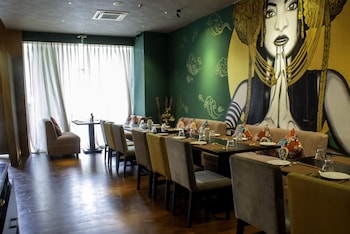 somerset greenways chennai