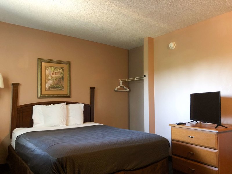 knights inn jacksonville at dix ellis trail