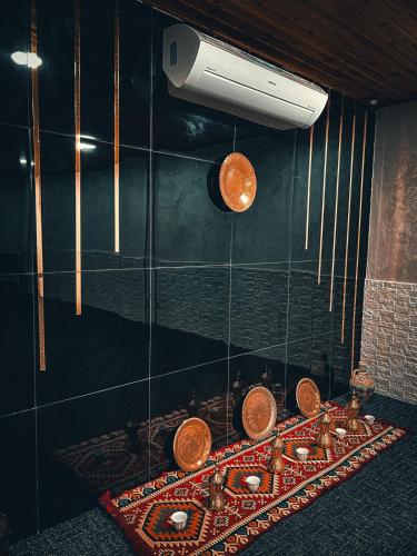 balcony hotel and suites