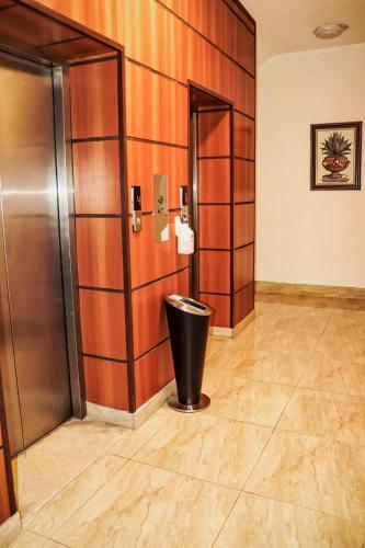 balcony hotel and suites