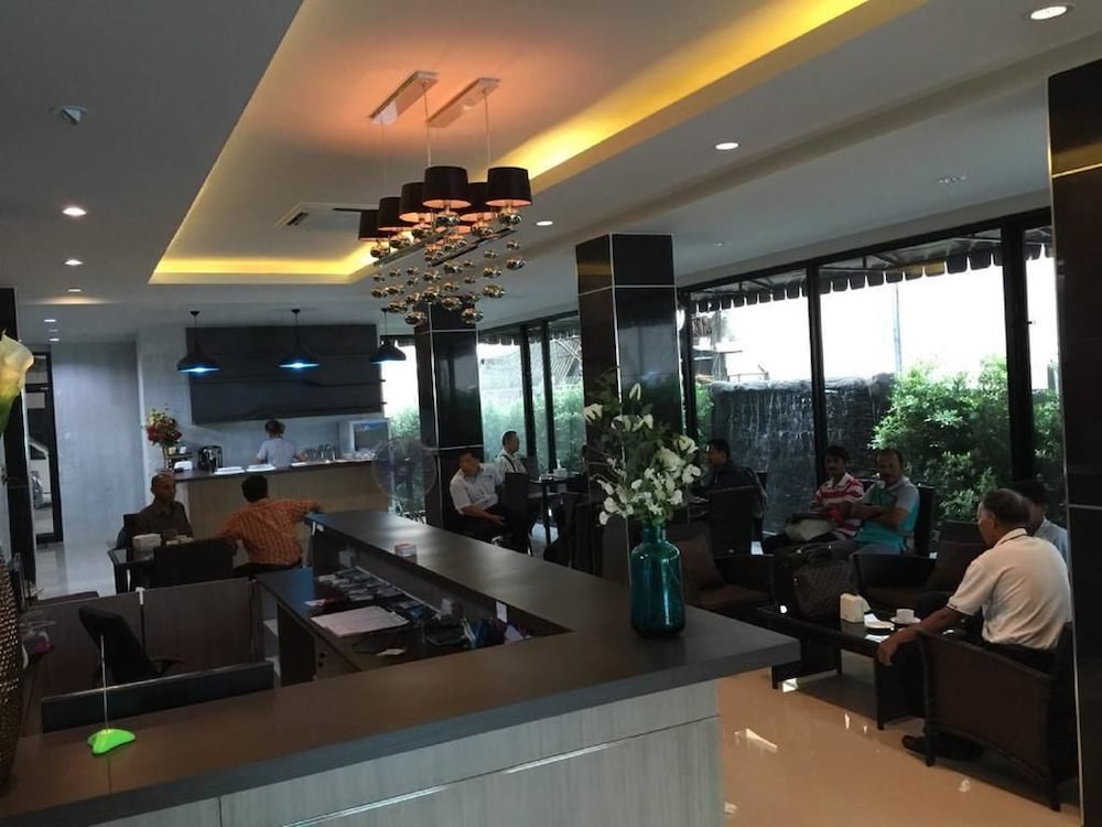 the one boutique hotel