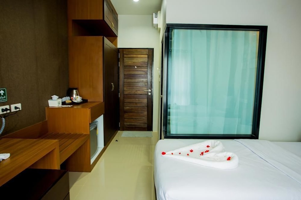 the one boutique hotel