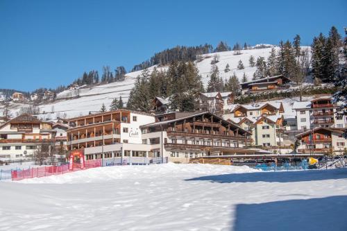 hotel condor