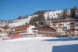 hotel condor
