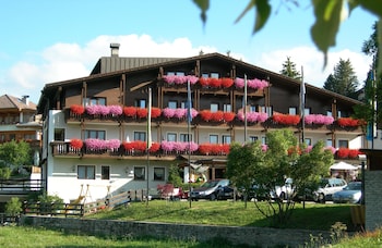 hotel condor