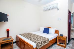 Hotel Rathnavel Towers Annex,Kanchipuram>>Chennai,0 star