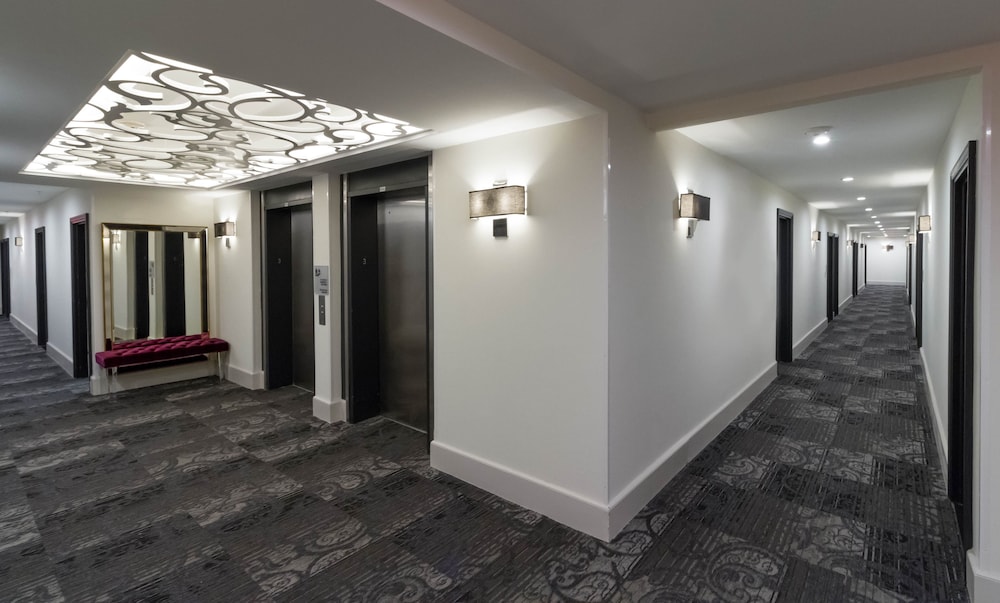 tryp by wyndham savannah downtown historic district