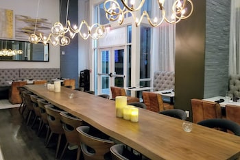 tryp by wyndham savannah downtown historic district