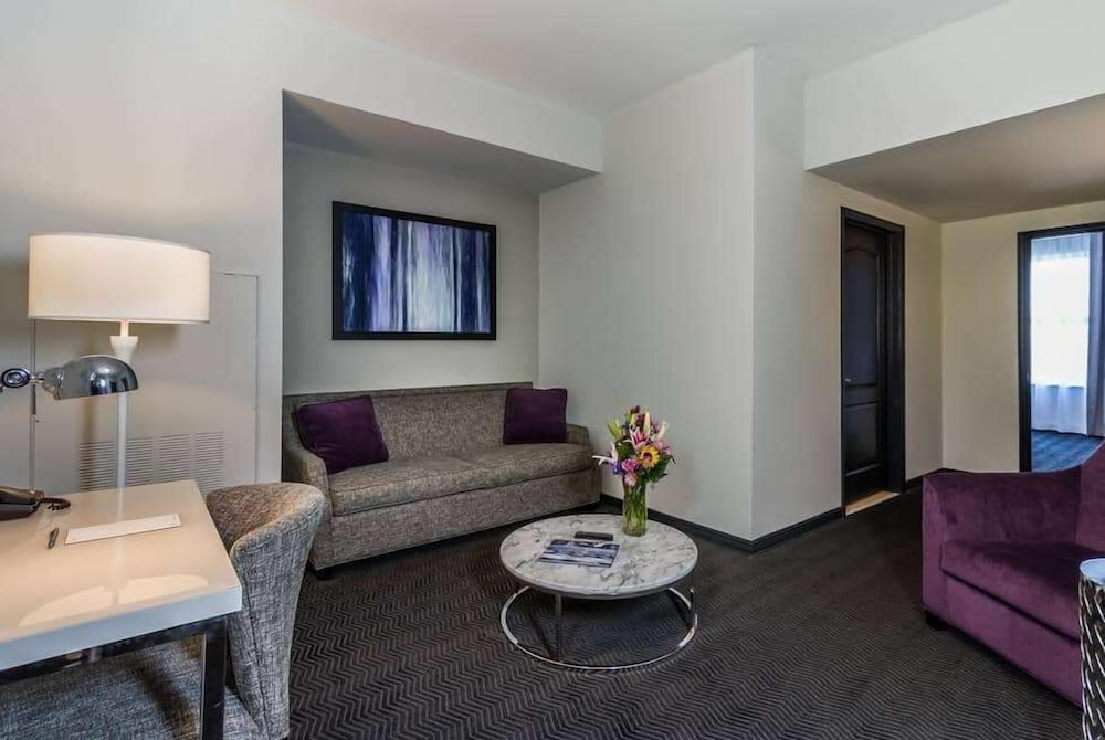tryp by wyndham savannah downtown historic district
