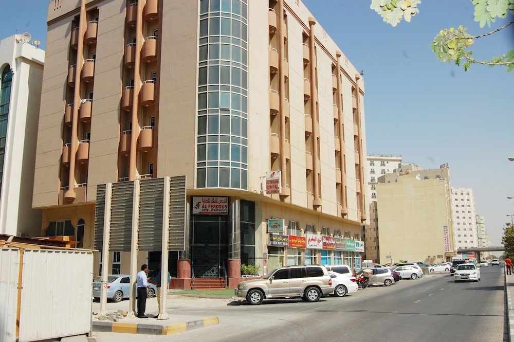 al ferdous hotel apartment