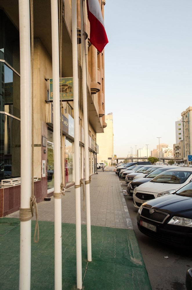 al ferdous hotel apartment