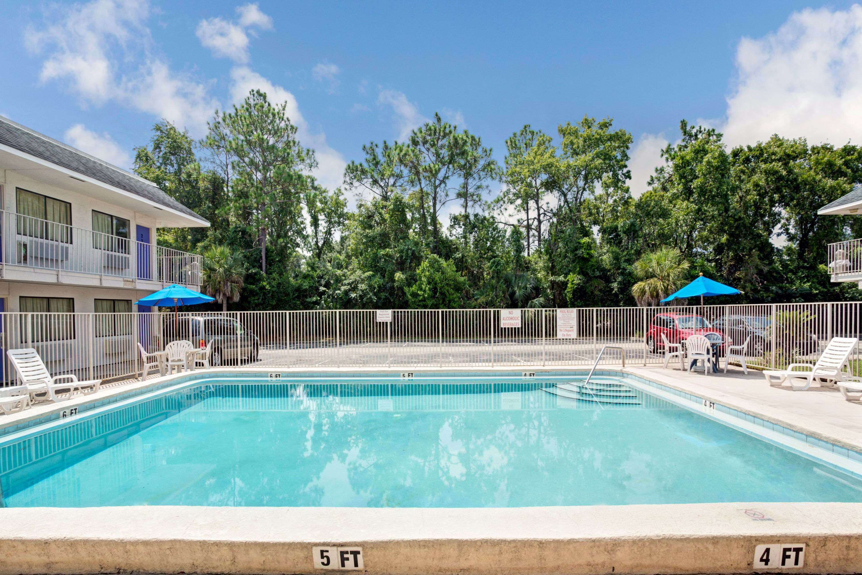 knights inn harts road jacksonville fl