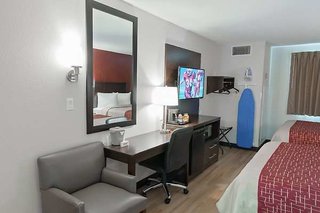 red roof inn georgetown in louisville west