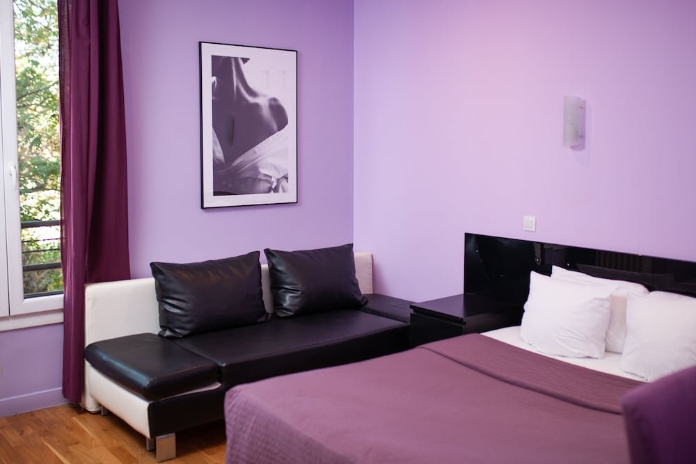 Hotel Du Parc,,2 star