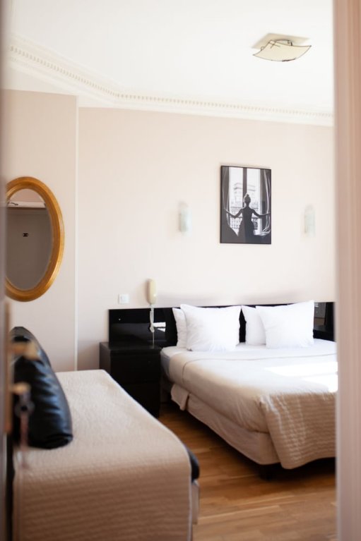 Hotel Du Parc,,2 star
