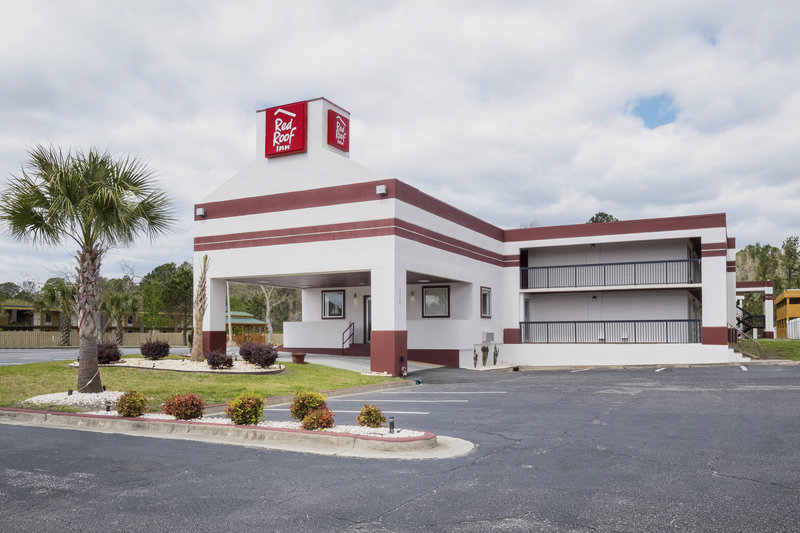 red roof inn walterboro