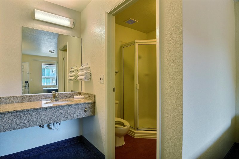 motel 6 kirkland wa north kirkland