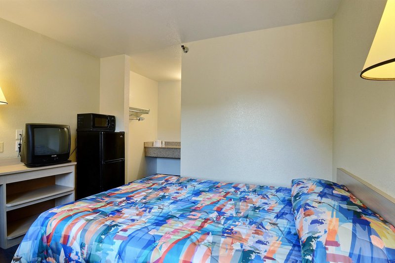 motel 6 kirkland wa north kirkland