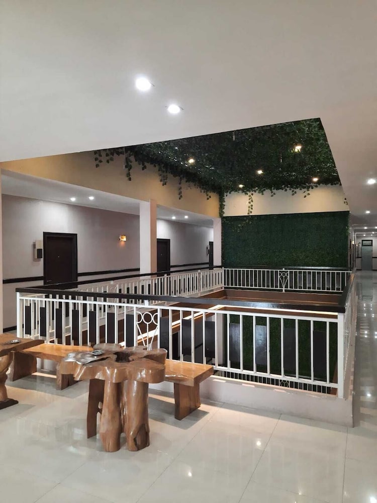rahat icon hotel