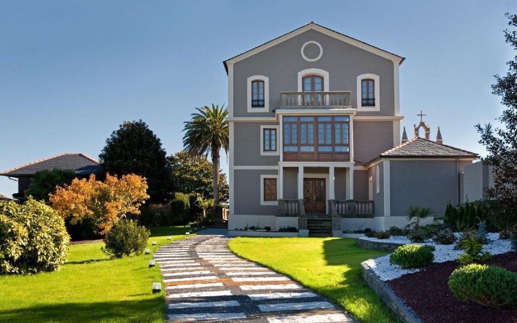 Casa De Castro,Cartavio>>Asturias,3 star
