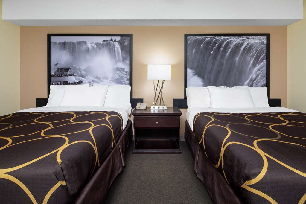 super 8 by wyndham niagara falls by the falls