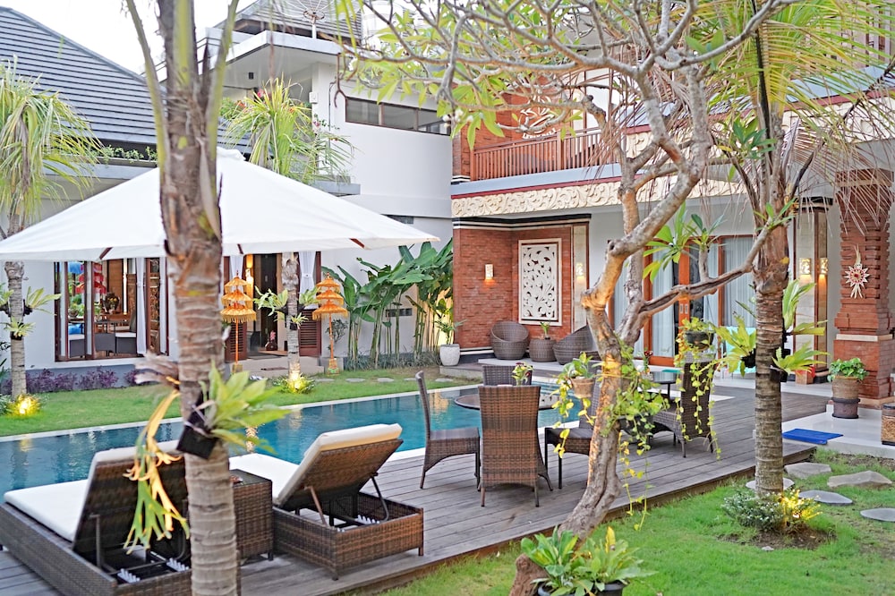 lebak bali residence