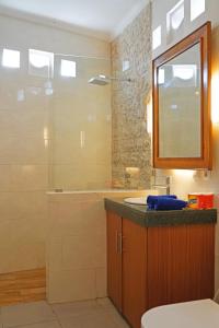 lebak bali residence