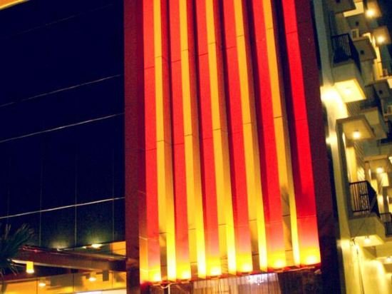 sutan raja cirebon hotel