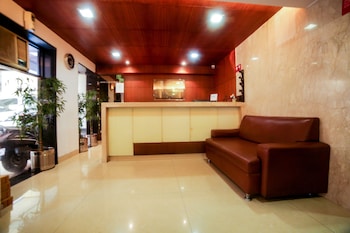 hotel lucky bandra