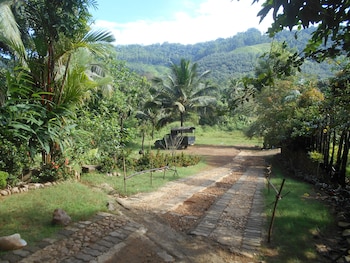Sapphire Holiday Resort,Nuwara Eliya>>Bogawantalawa,3 star