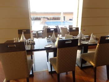 western hotel ghayathi