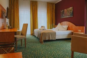 Kulturhotel Furst Puckler Park,Cottbus>>Bad Muskau,4 star