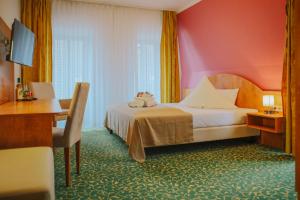 Kulturhotel Furst Puckler Park,Cottbus>>Bad Muskau,4 star