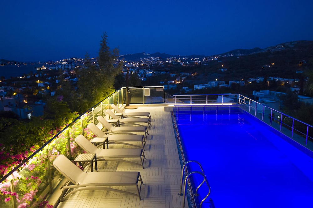 spektr boutique hotel yalikavak