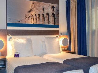 Mercure Roma Centro Colosseo,Lazio>>Colosseum,4 star